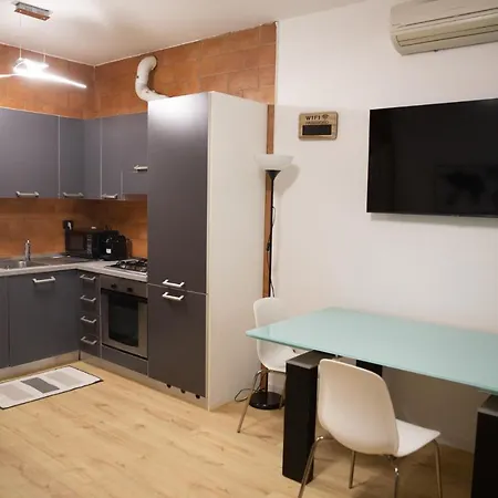 Sweet House Meda Apartment