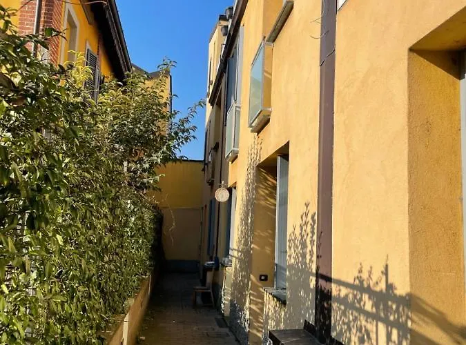 Sweet House Meda Apartment Milan